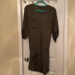 Express Linen Romper Size Large